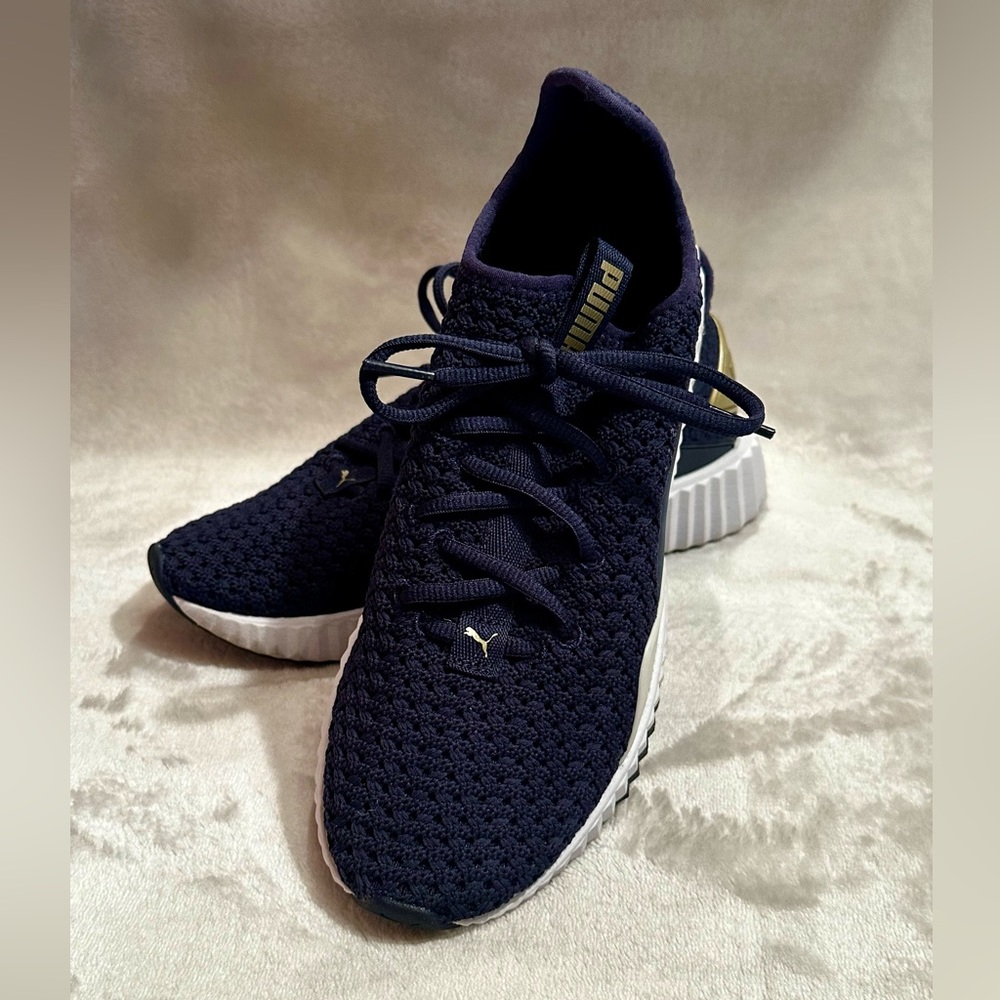 Defy Varsity Women’s Puma
